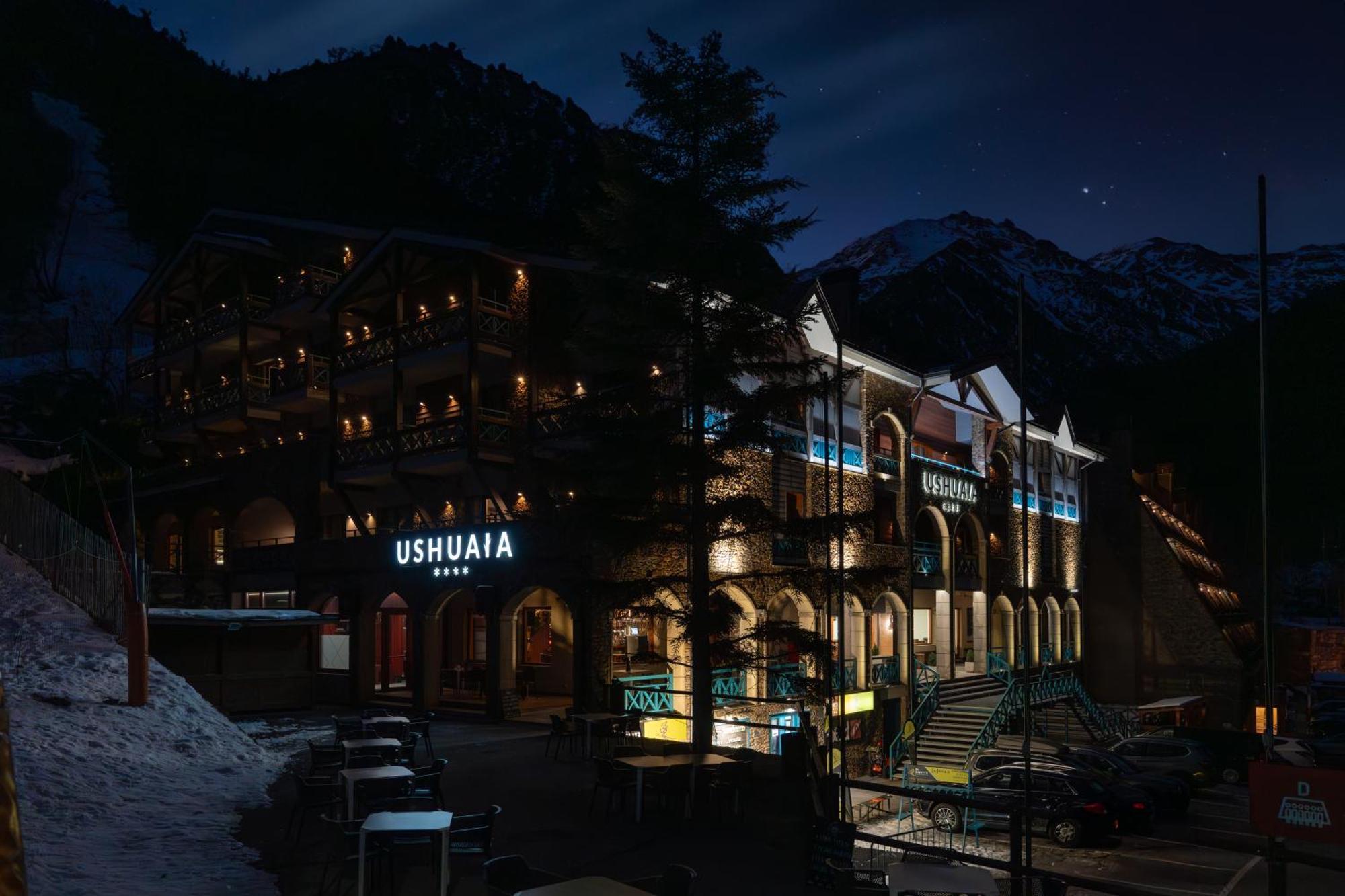 Ushuaia, The Mountain Hotel Arinsal Exterior photo