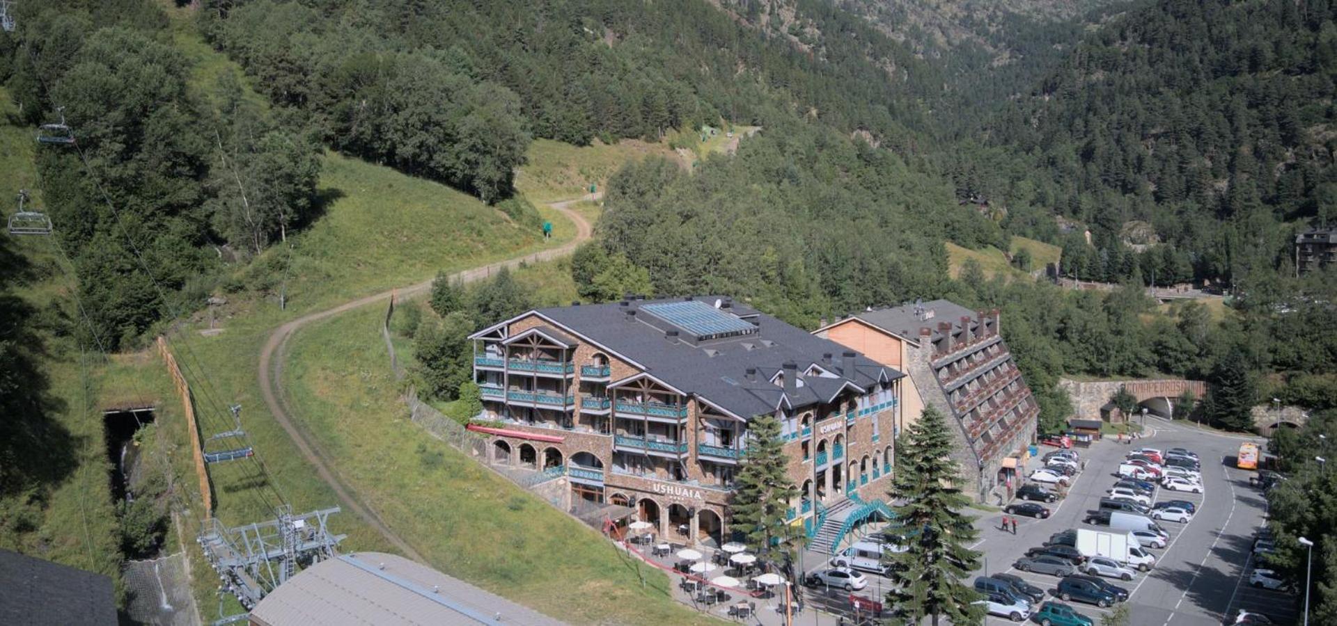 Ushuaia, The Mountain Hotel Arinsal Exterior photo